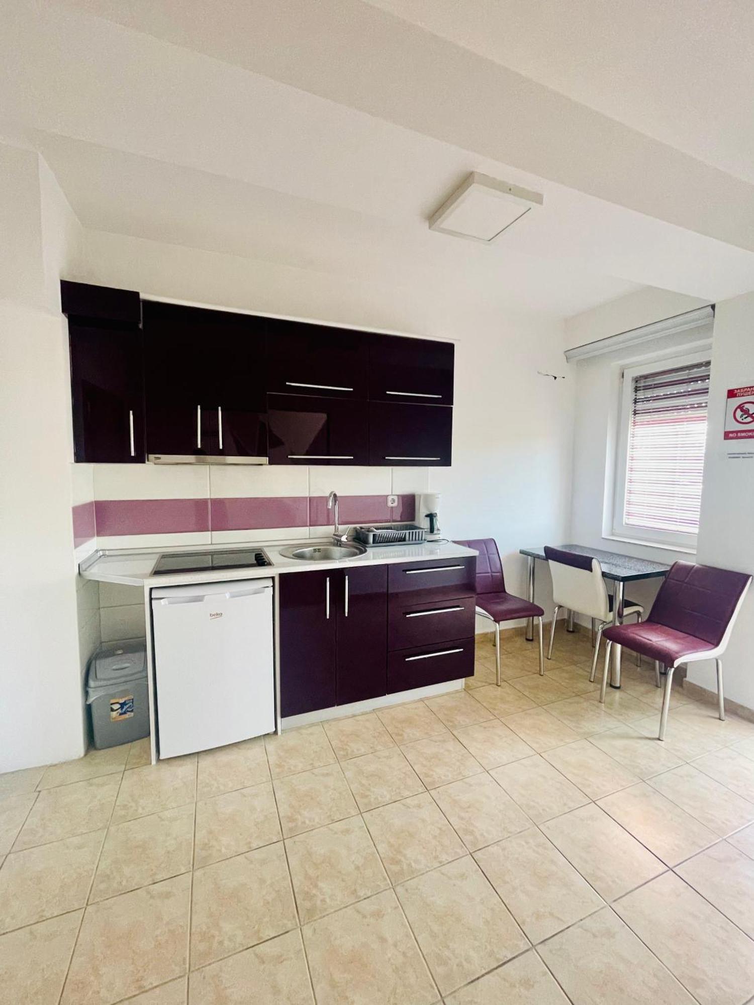 Front Beach Exclusive Apartments Struga Esterno foto