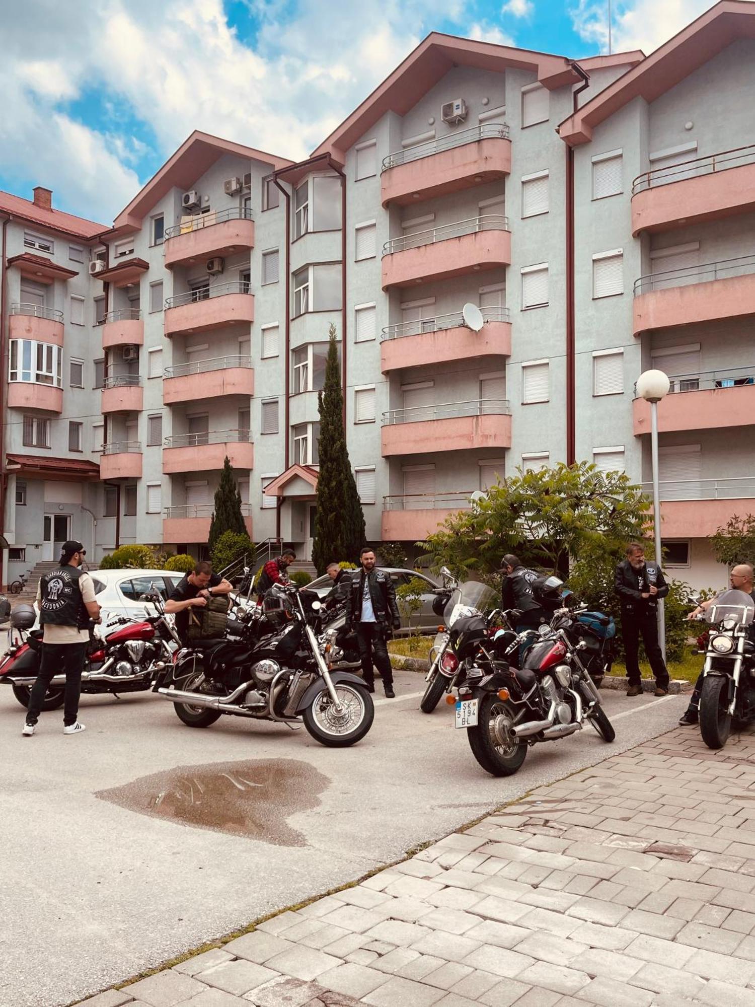 Front Beach Exclusive Apartments Struga Esterno foto